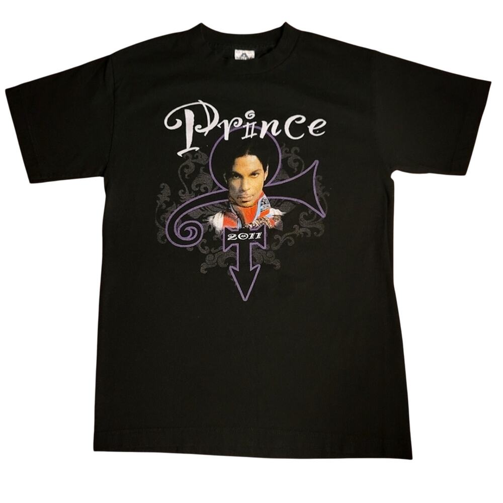 NEW 2011 PRINCE "Welcome 2" Tour, Small T-Shirt RARE The Forum Concert Vintage